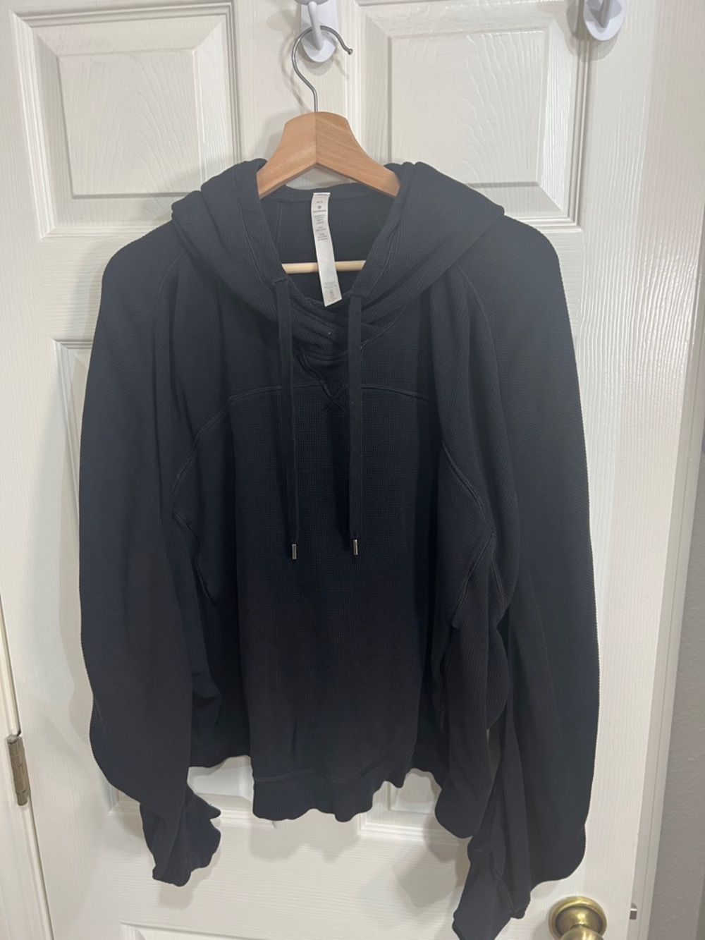 61. Lululemon black waffle athletic hoodie - Picture 6 of 11